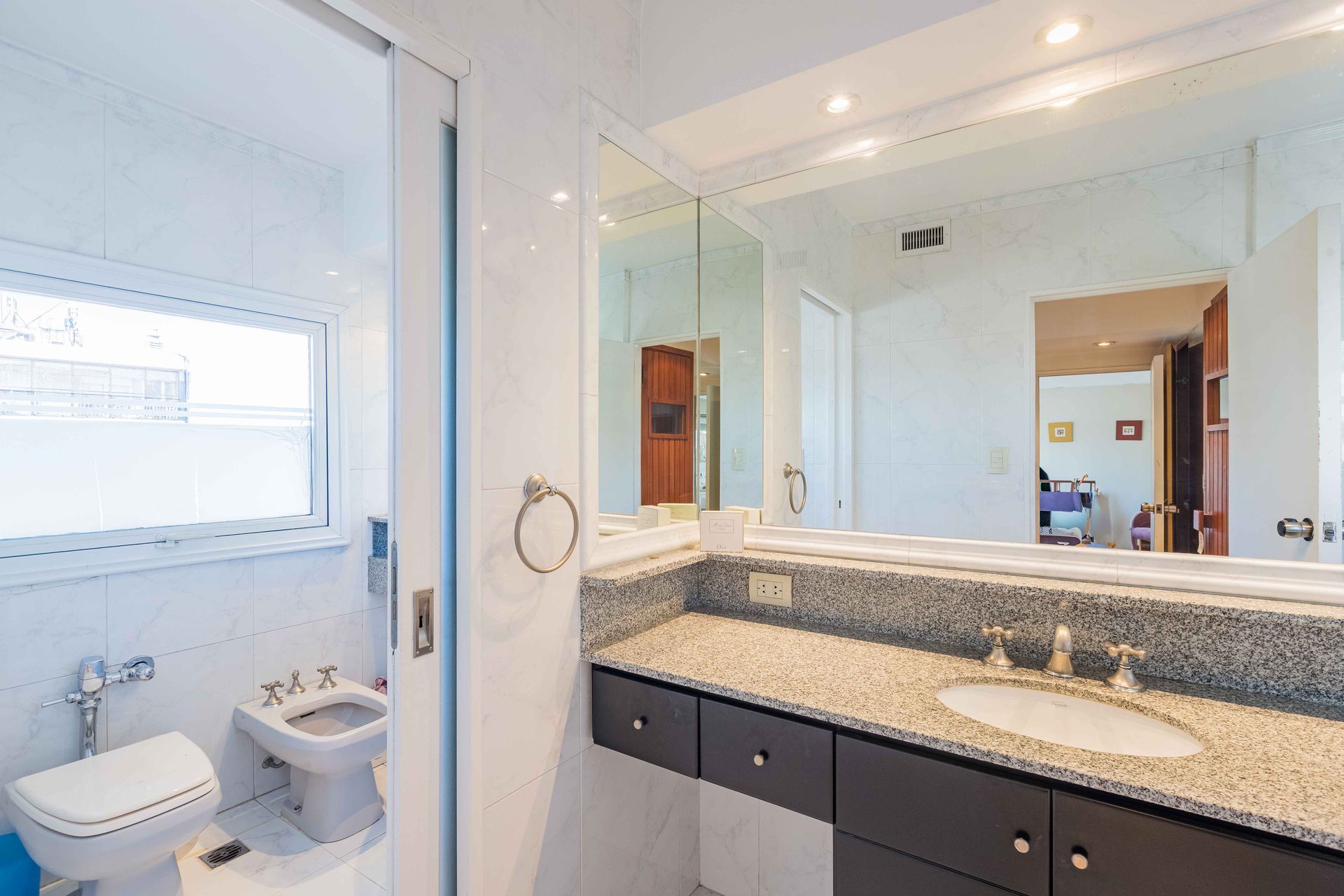 VENTA depto 6 ambientes vista al rio VTE LOPEZ