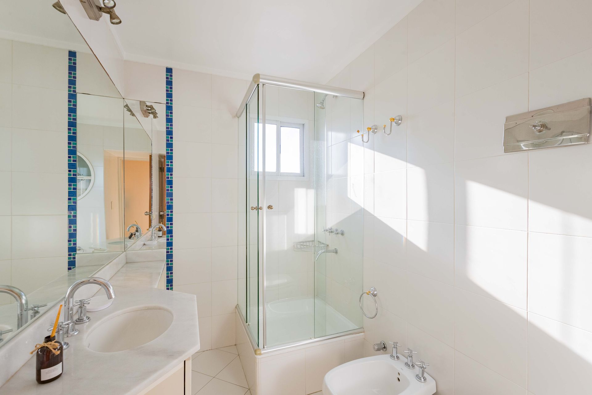 VENTA depto 6 ambientes vista al rio VTE LOPEZ