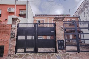 Casa Venta Olivos 4 Ambientes-Cochera-Permuta