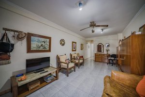 Casa Venta Olivos 4 Ambientes-Cochera-Permuta