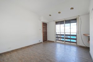 VENTA PH 4 amb con terraza Florida A REFACCIONAR