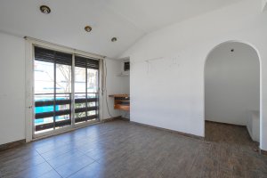 VENTA PH 4 amb con terraza Florida A REFACCIONAR
