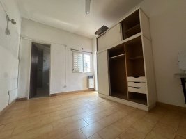 Studio Apartment with Patio for Rent – Martinez