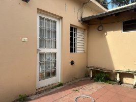 Studio Apartment with Patio for Rent – Martinez