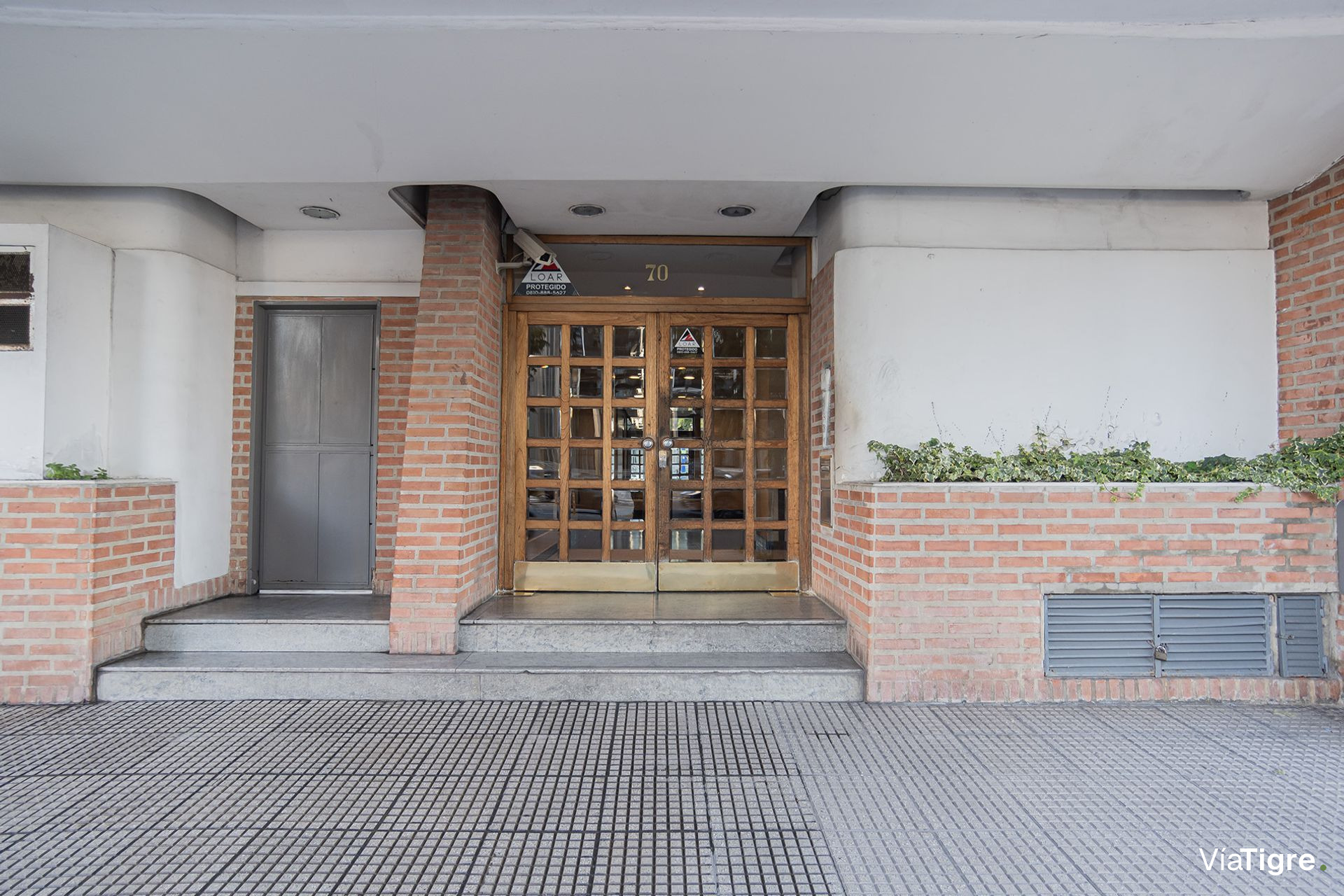 Venta 4 amb con dcia y cochera APTO PROF Vte Lopez