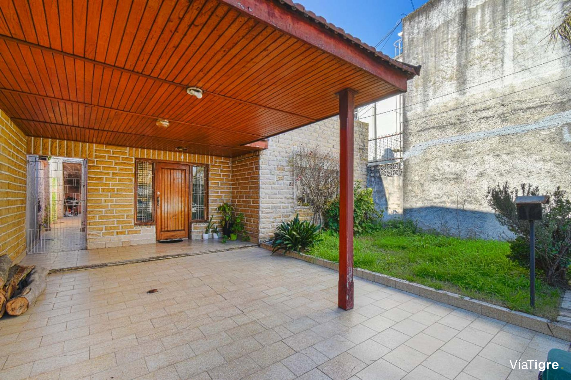 VENTA Casa 4 ambientes con patio SAN FERNANDO