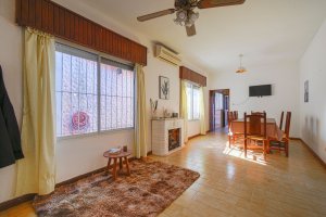 VENTA Casa 4 ambientes con patio SAN FERNANDO