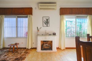 VENTA Casa 4 ambientes con patio SAN FERNANDO