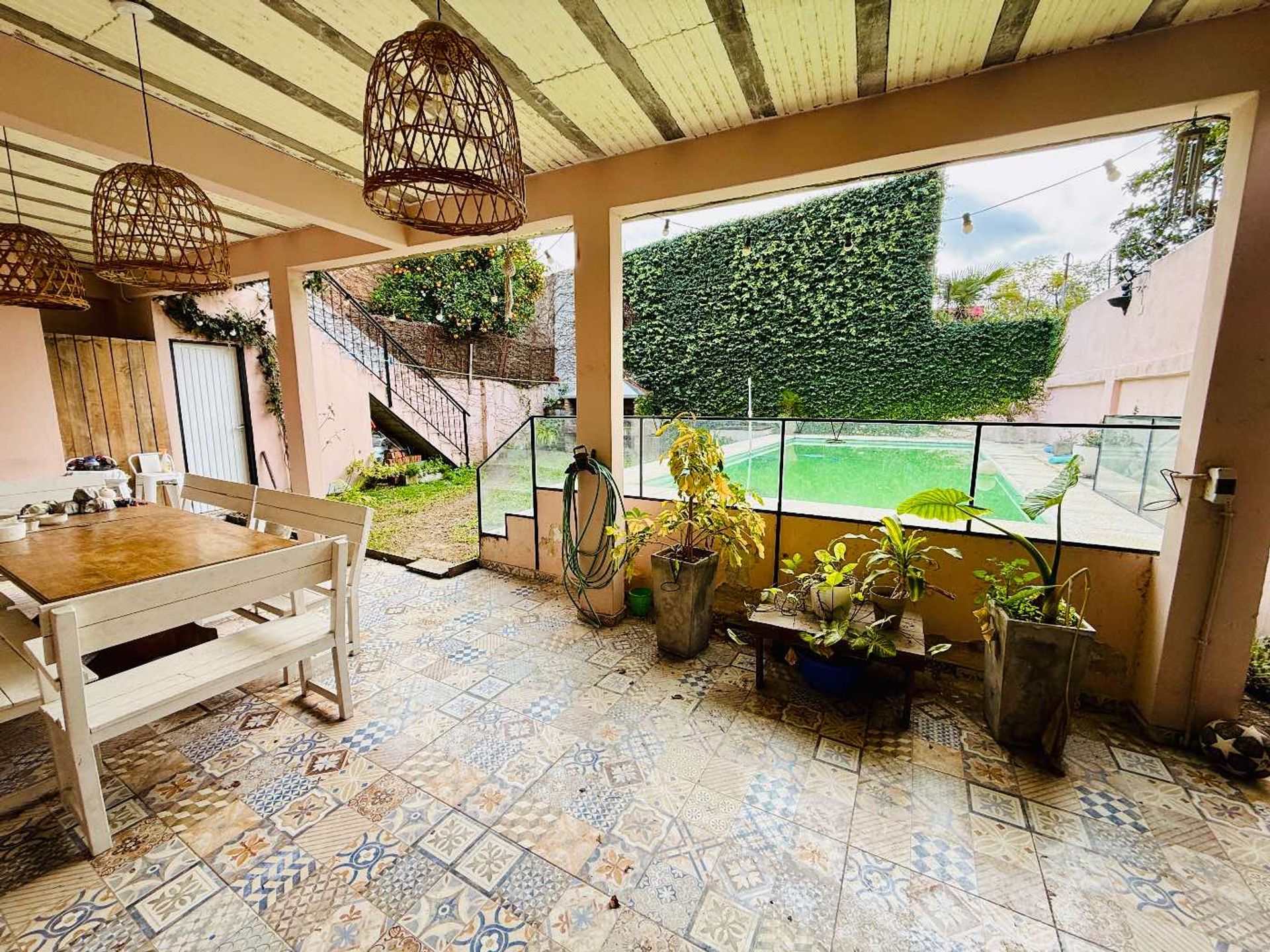CASA 5 ambientes LOCAL venta Tigre PILETA y JARDIN