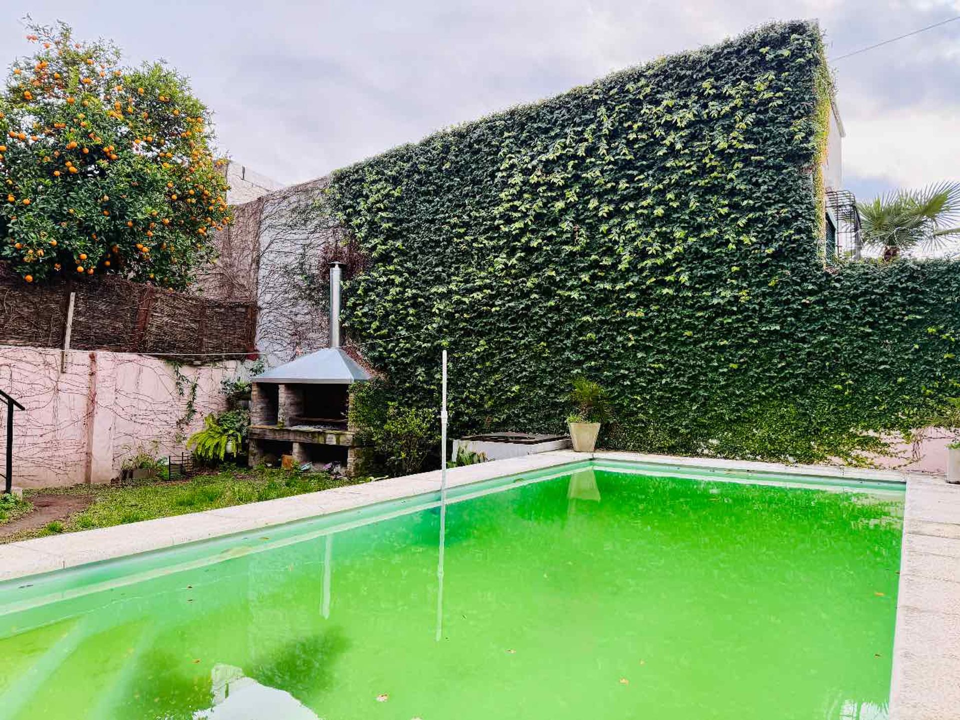 CASA 5 ambientes LOCAL venta Tigre PILETA y JARDIN