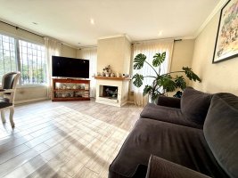 House, 5 rooms, local for sale in Tigre, pool and garden