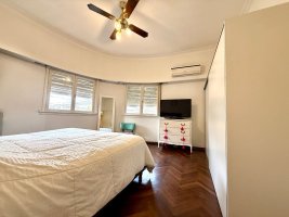 House, 5 rooms, local for sale in Tigre, pool and garden