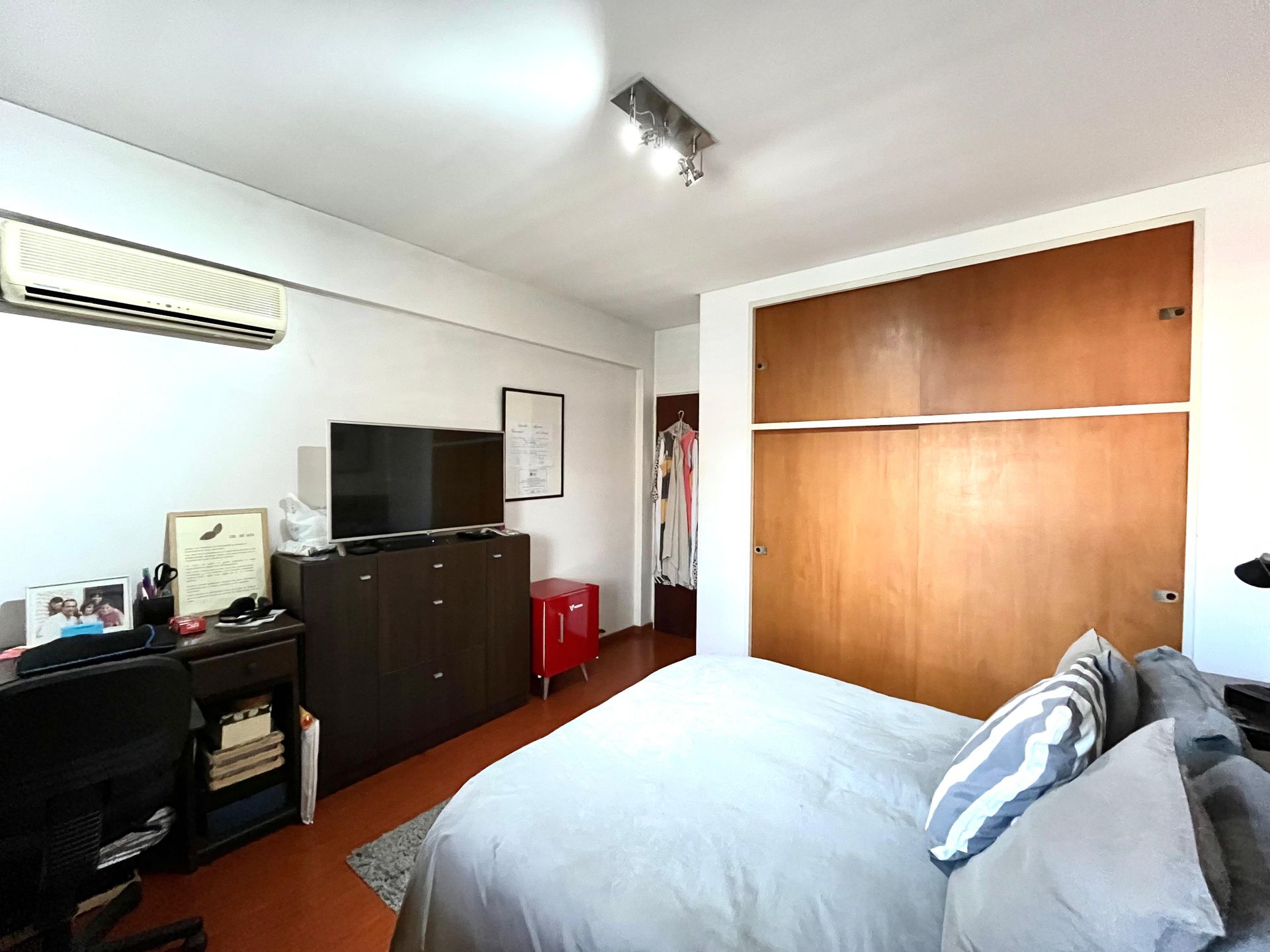 Venta Casa Triplex En Olivos C/ Playroom Y Cochera