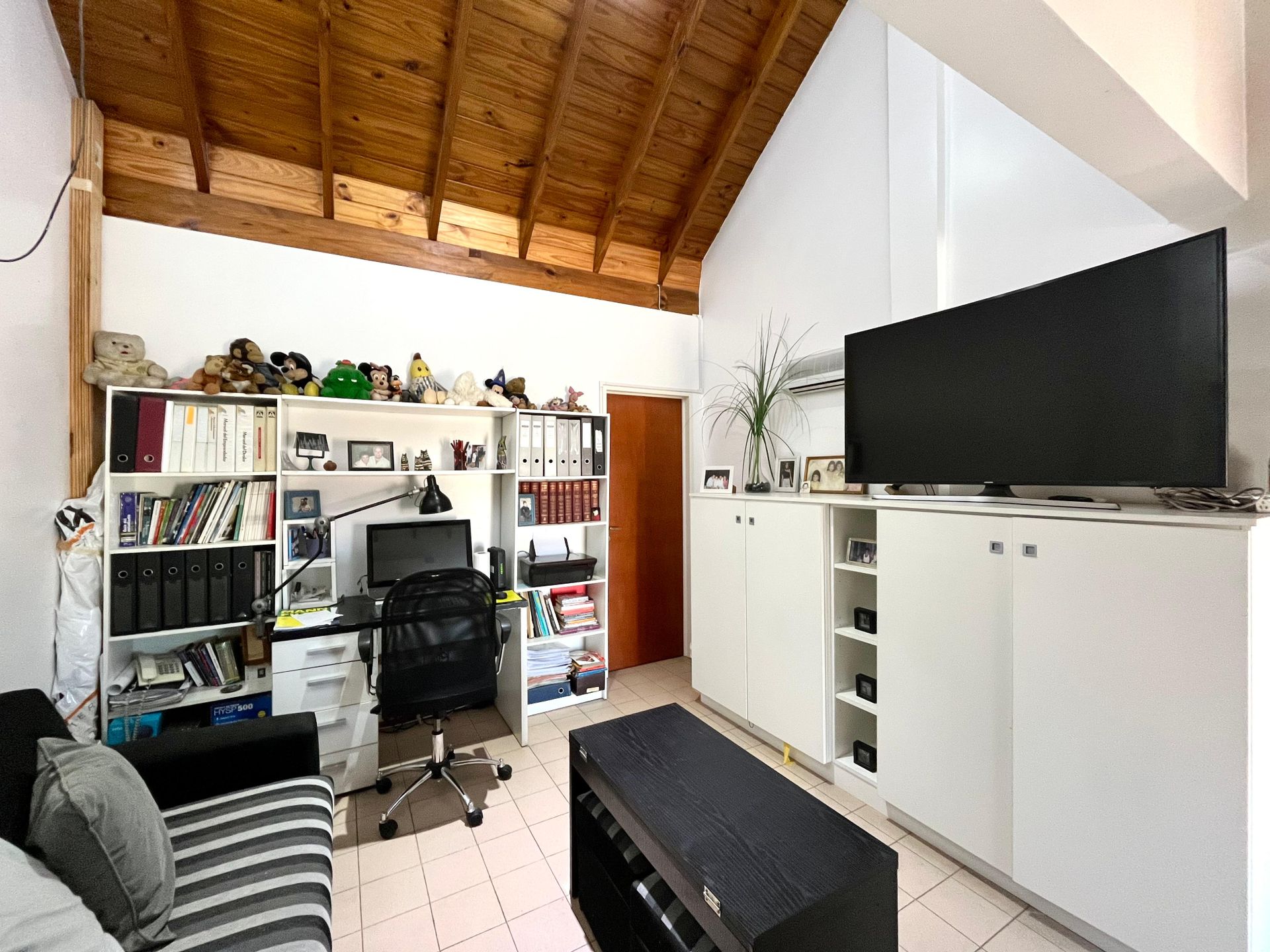 Venta Casa Triplex En Olivos C/ Playroom Y Cochera