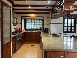 Encantadora Casa En Punta Chica