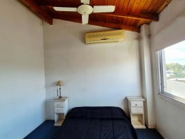 Casa Duplex 5 ambientes en Olivos
