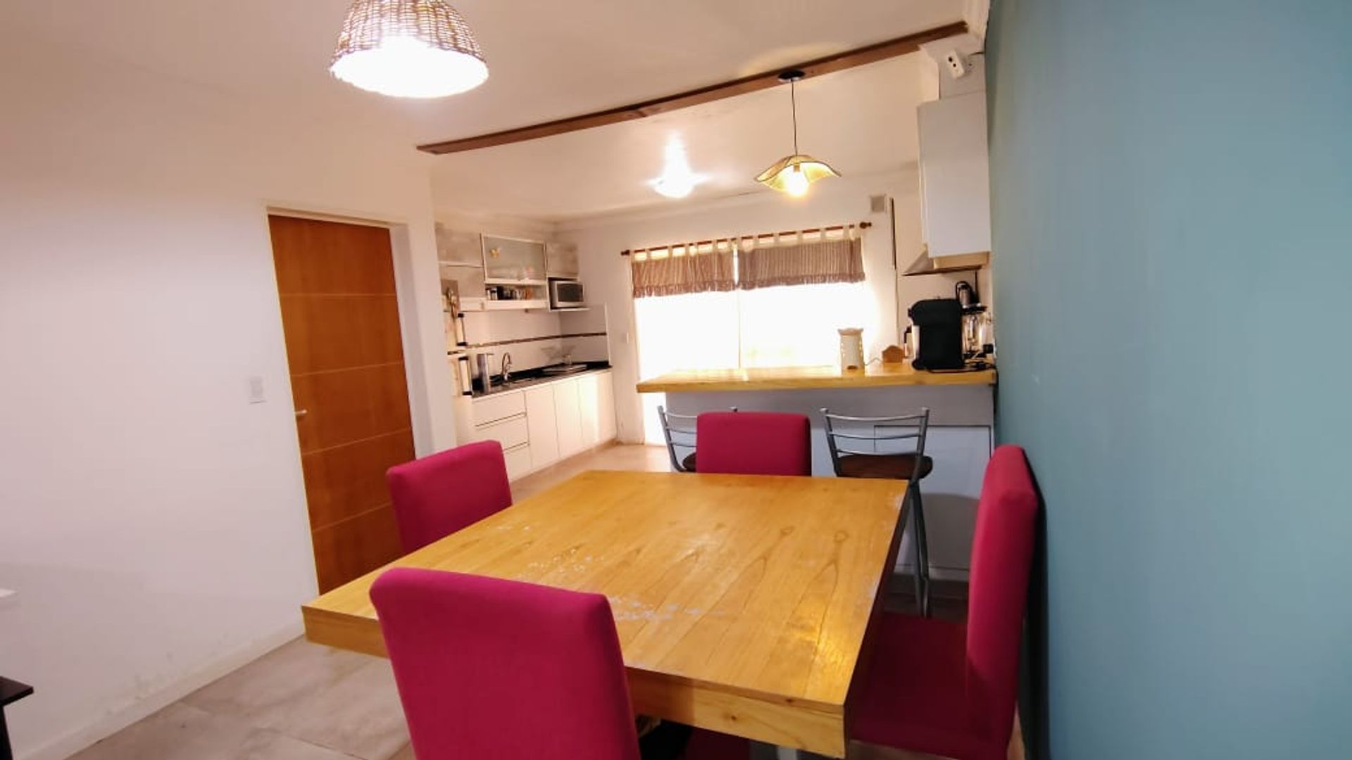 Casa 4 Ambientes Con Parque Y Pileta