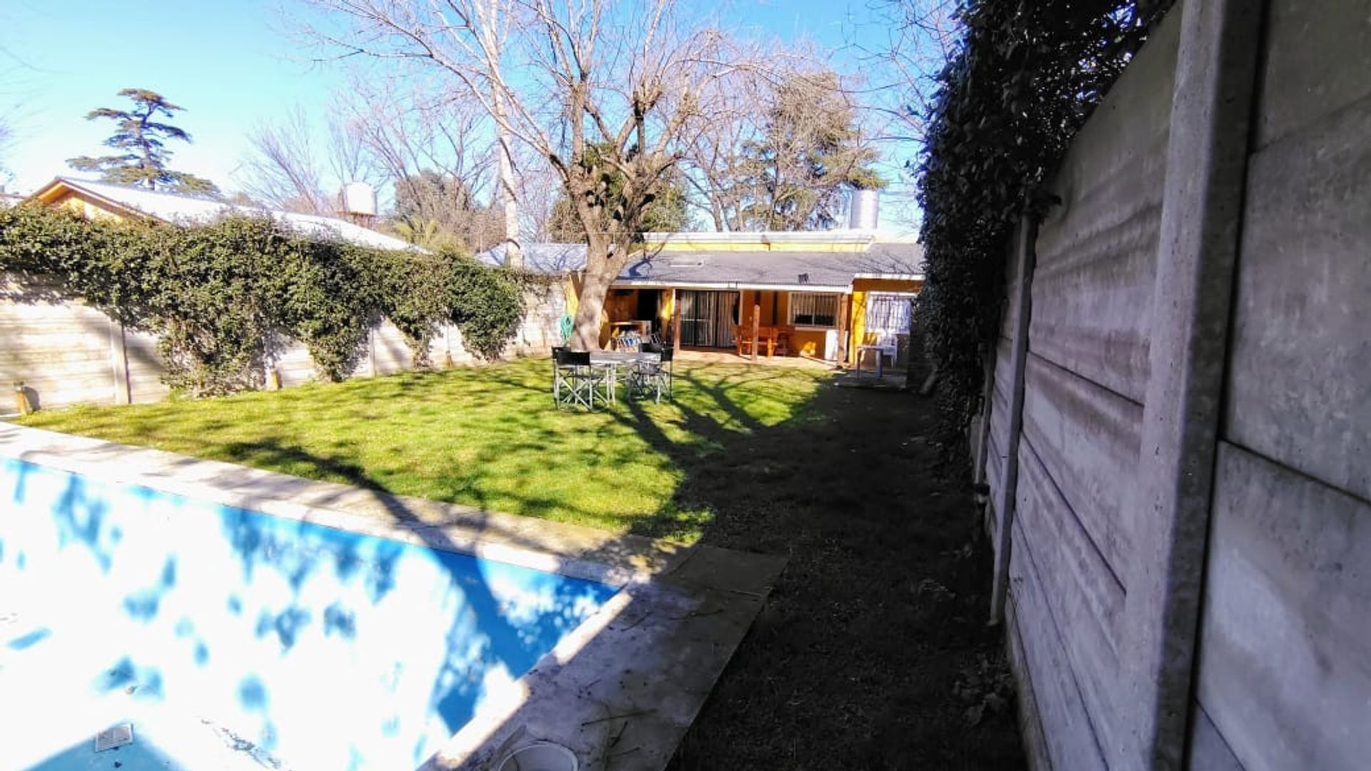 Casa 4 Ambientes Con Parque Y Pileta