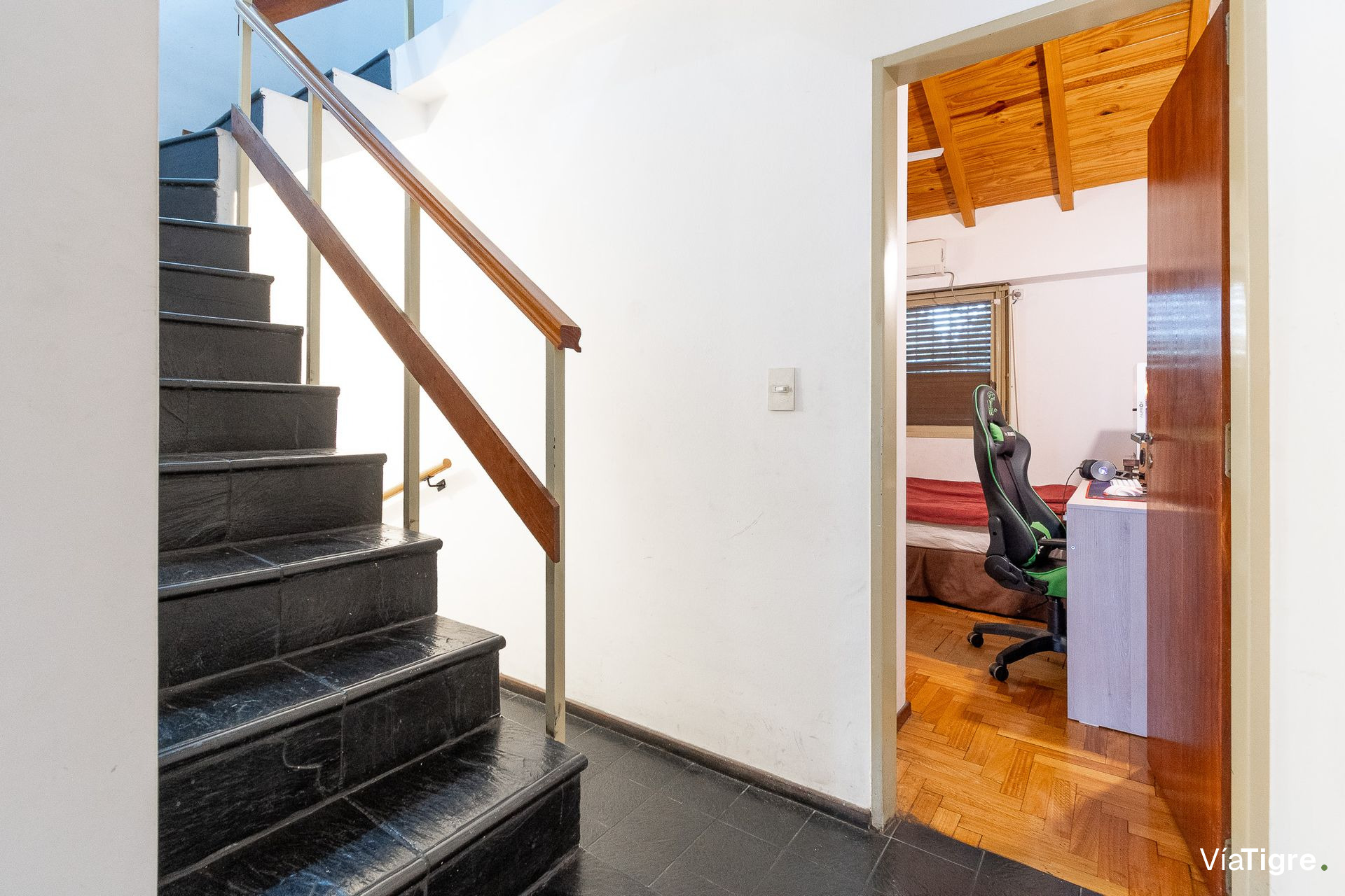 Venta Triplex 4 amb con jardín y cochera - Florida
