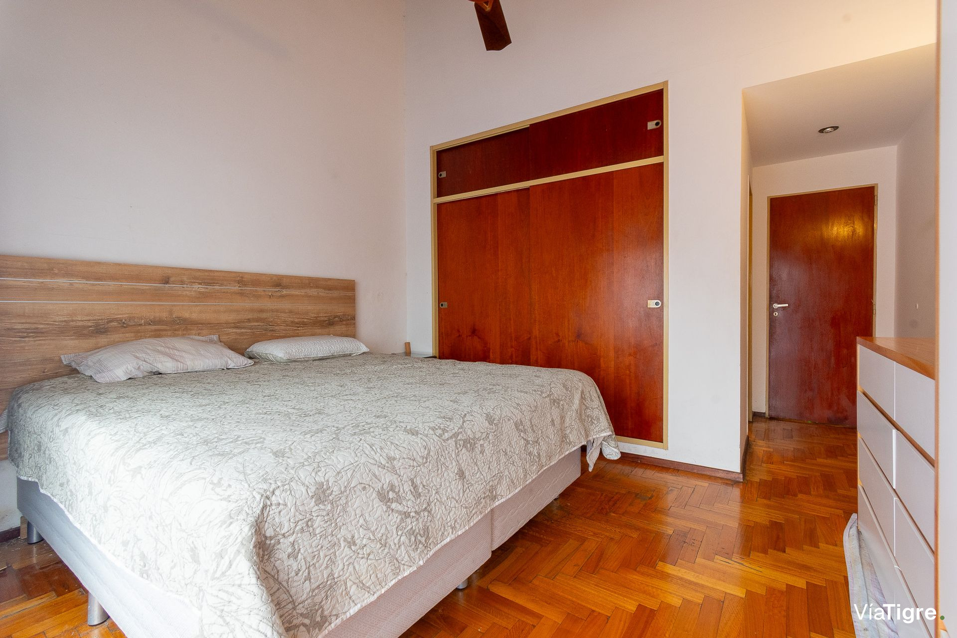 Venta Triplex 4 amb con jardín y cochera - Florida