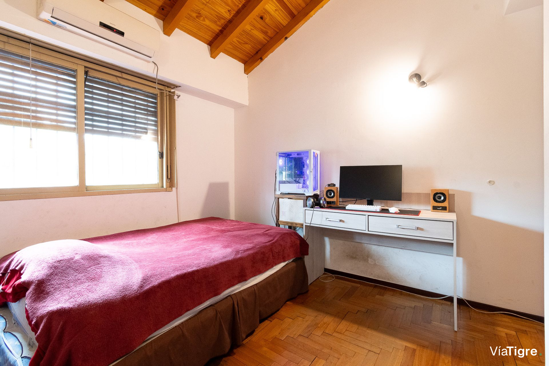 Venta Triplex 4 amb con jardín y cochera - Florida