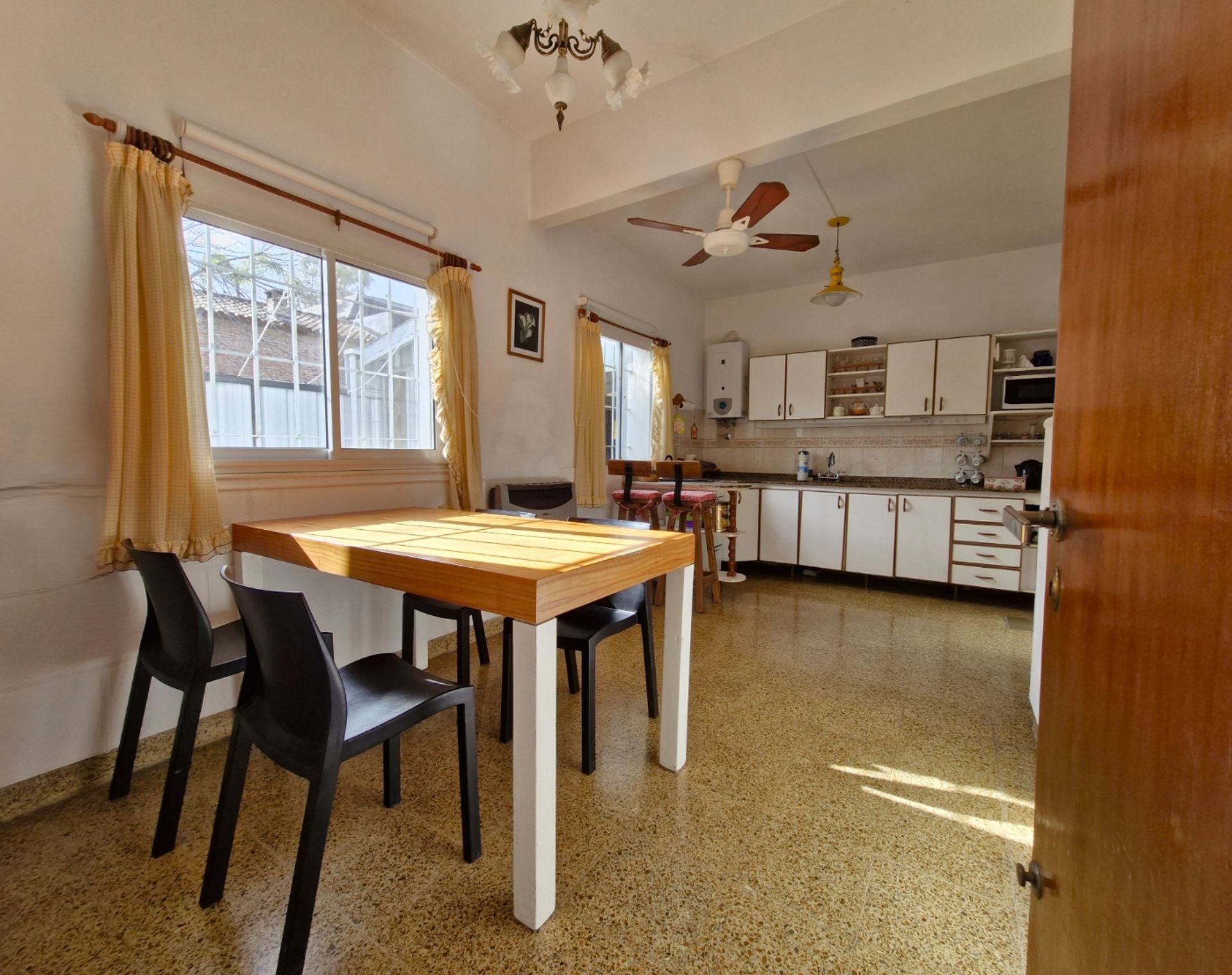 Casa En Venta San Fernando 4 Amb Jardin Fte Coch