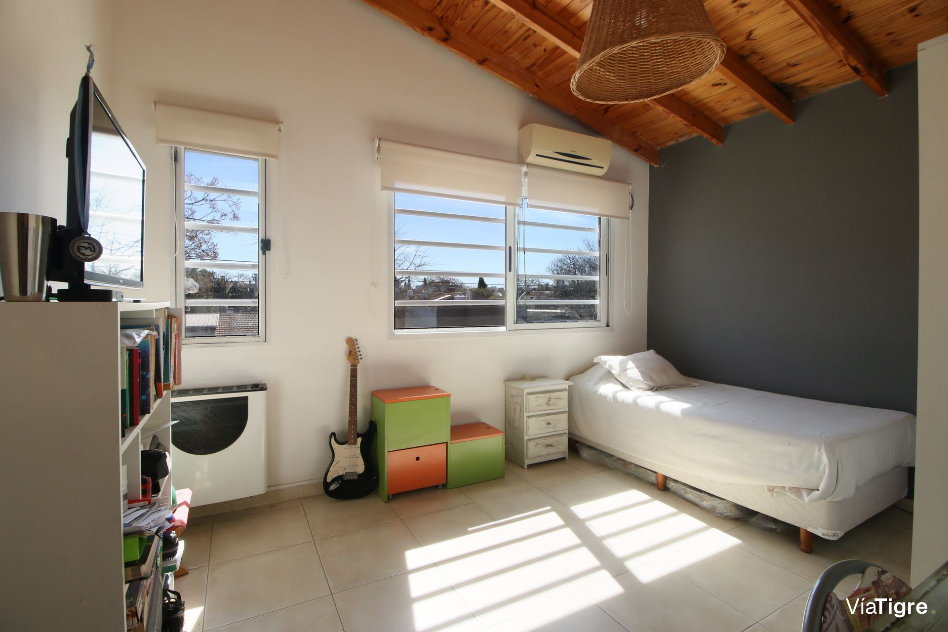 Venta Casa Triplex 6Amb Florida Jardin Y Pileta