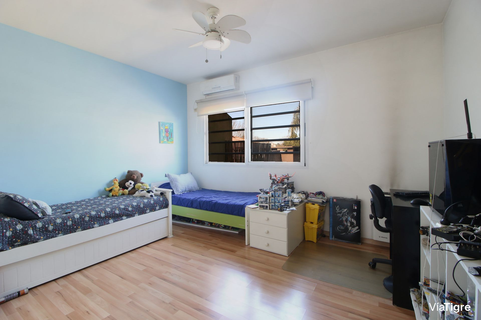 Venta Casa Triplex 6Amb Florida Jardin Y Pileta