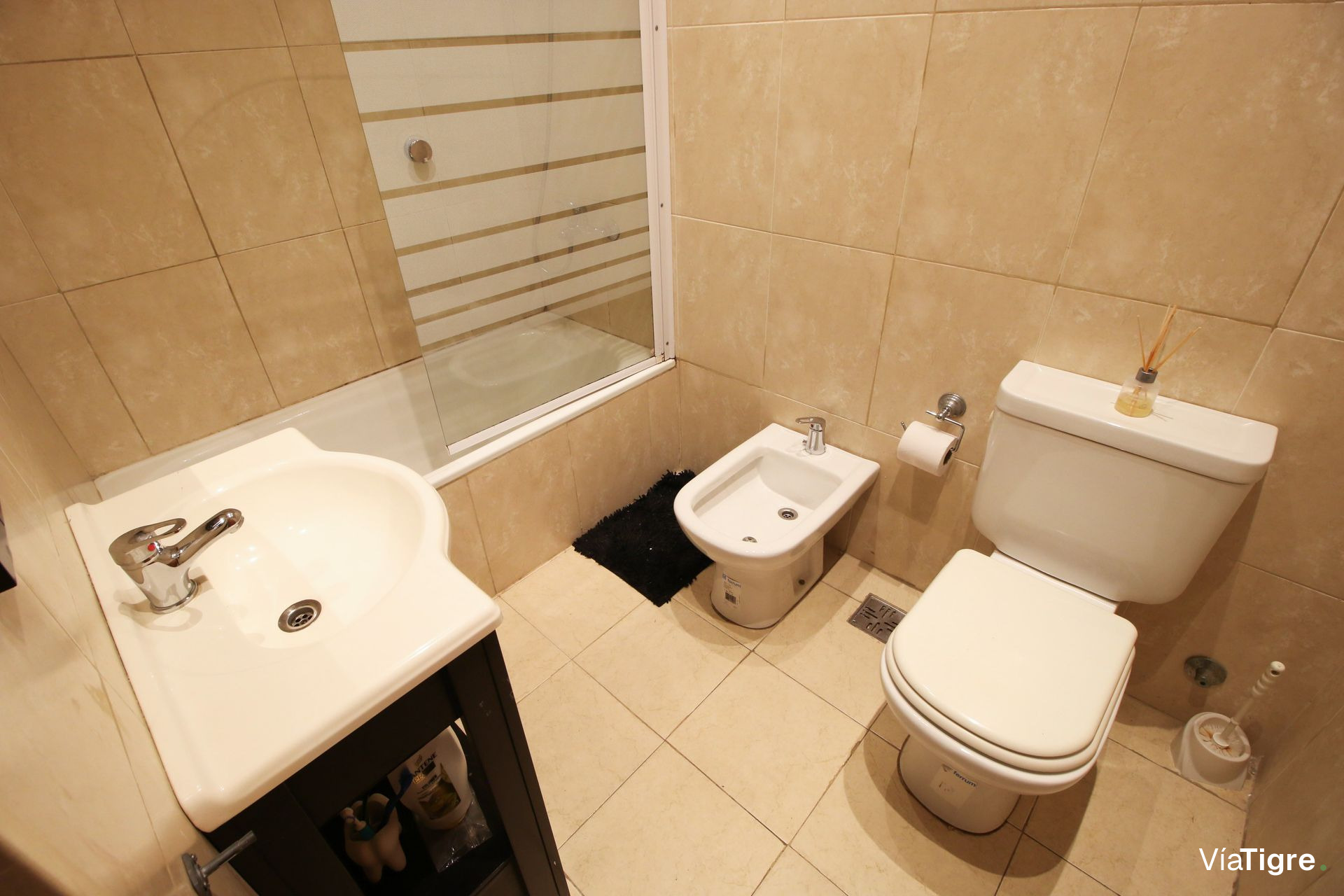 Venta Casa Triplex 6Amb Florida Jardin Y Pileta