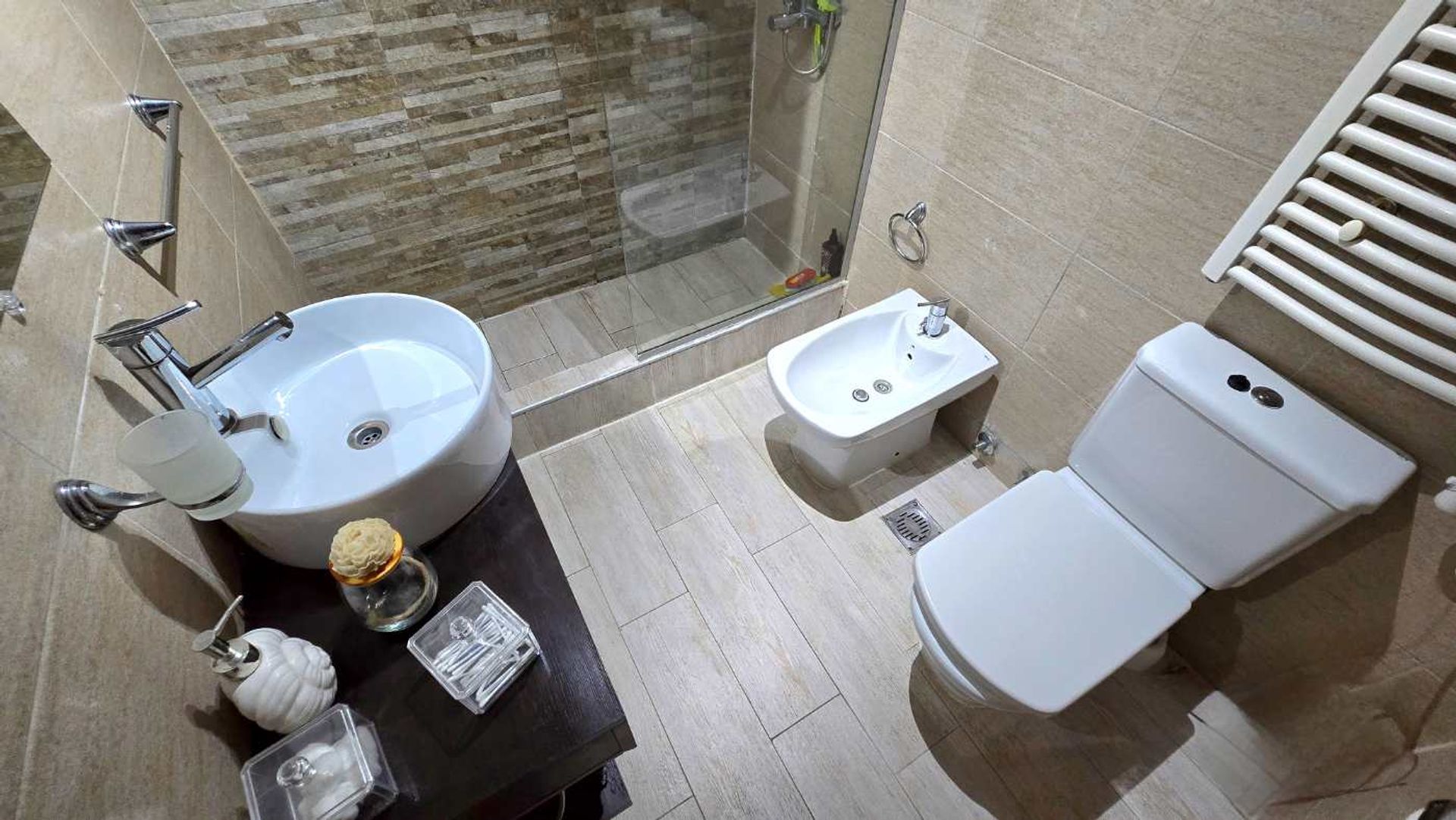 Venta PH en La Lucila, terraza y Jacuzzi
