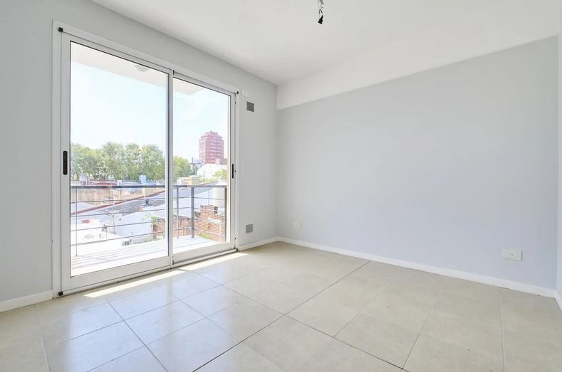 VENTA - DTO. 3 AMB en SAN FERNANDO