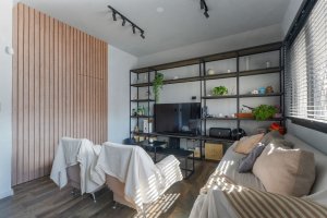 House for Sale: 4 rooms, terrace, renovated, Florida