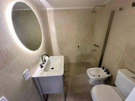 Departamento 3 amb Piso 10 Balcon Cochera Martinez