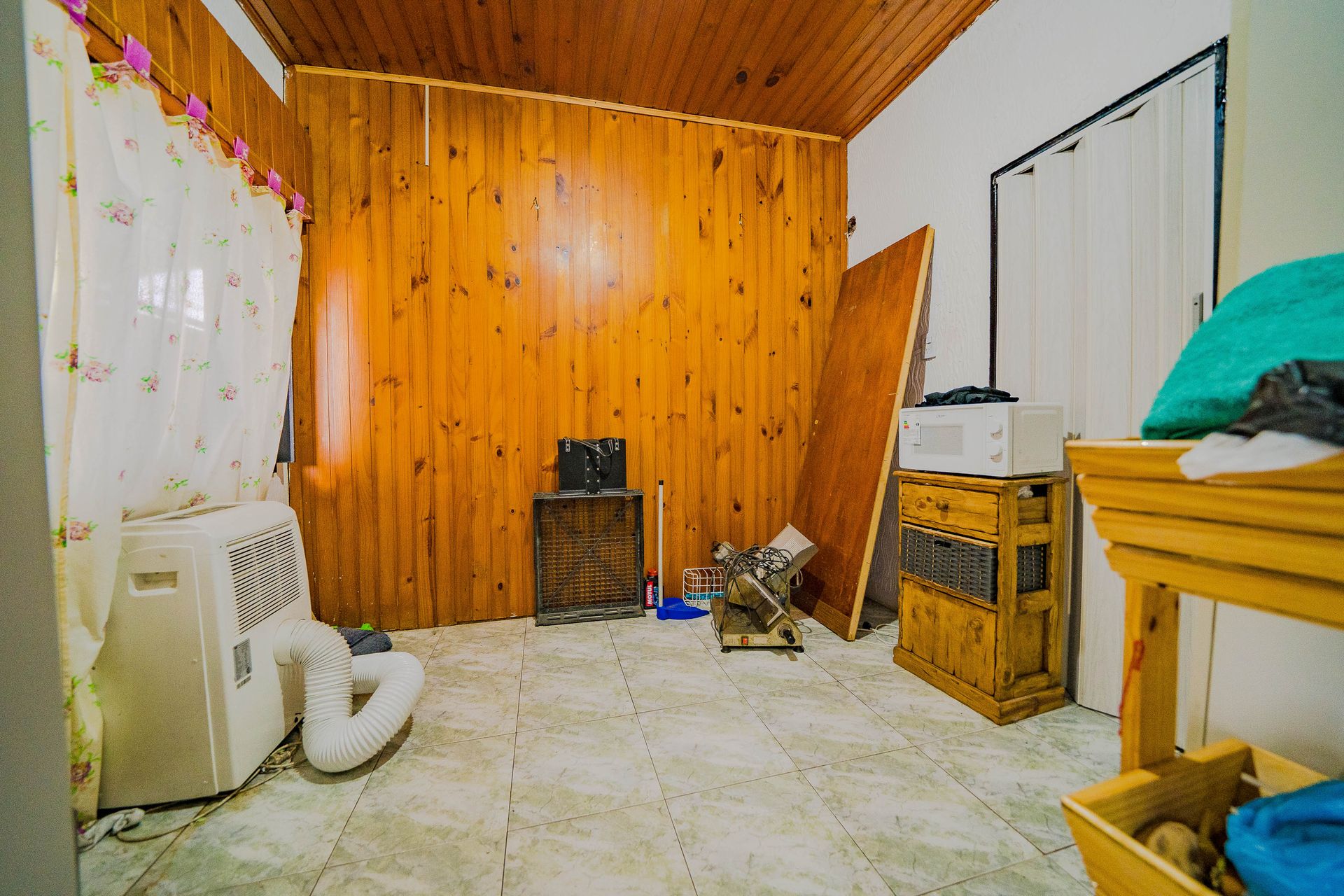 VENTA CASA 5 ambientes San Isidro-PERMUTA