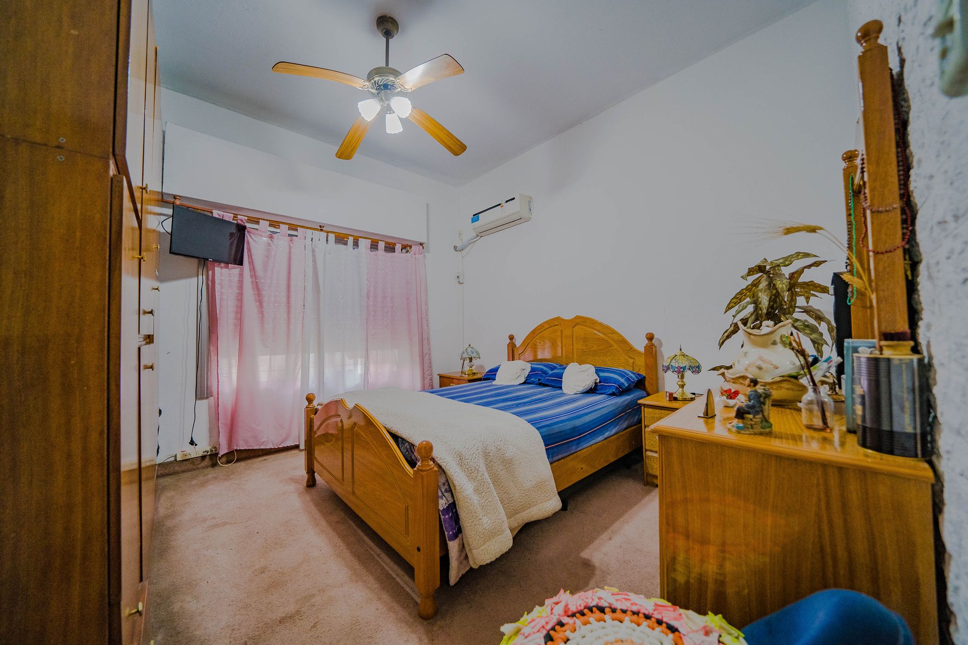 VENTA CASA 5 ambientes San Isidro-PERMUTA