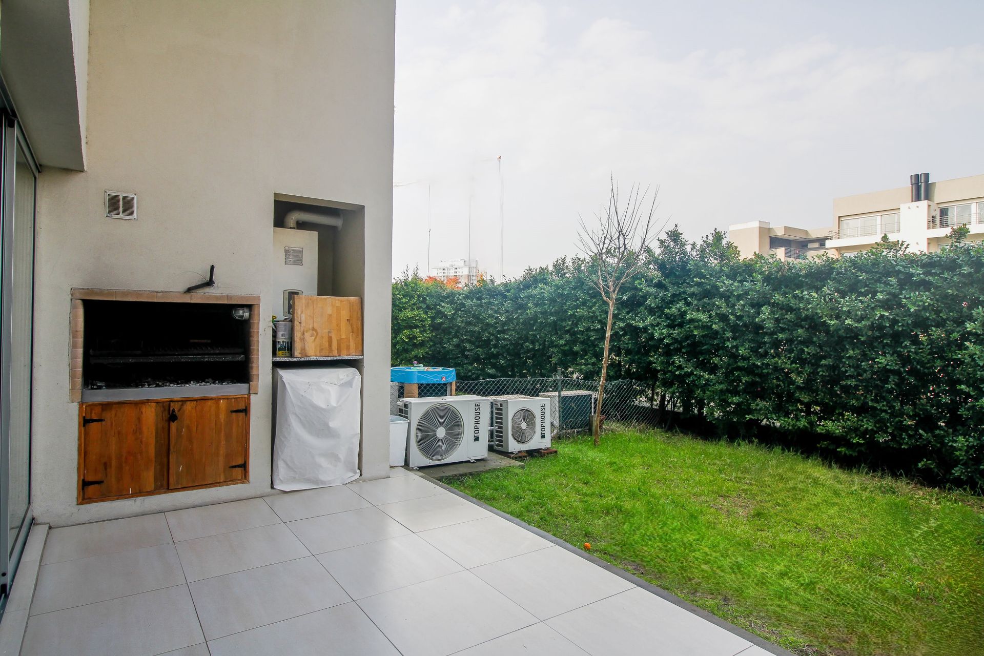 Duplex En Venta Beccar Central 5Amb Jardin Cochera