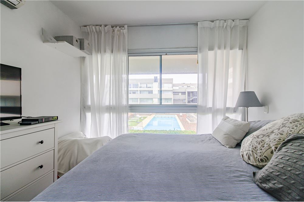 Duplex En Venta Beccar Central 5Amb Jardin Cochera