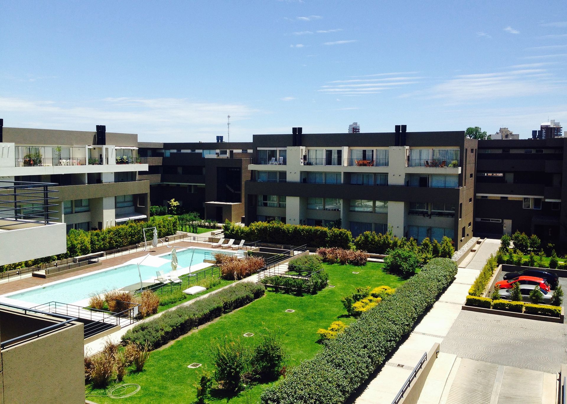 Duplex En Venta Beccar Central 5Amb Jardin Cochera