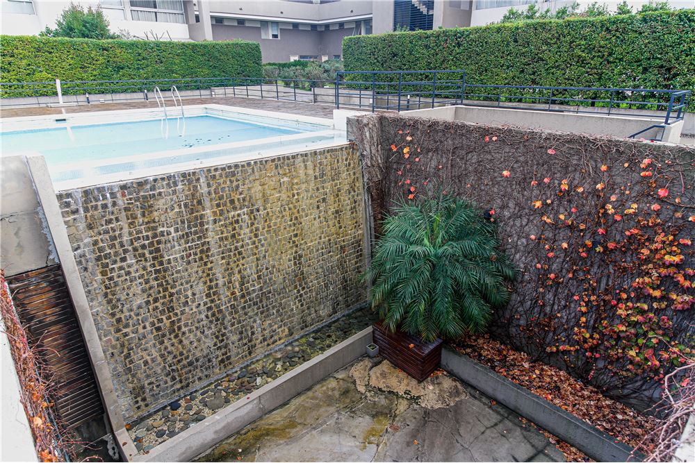 Duplex En Venta Beccar Central 5Amb Jardin Cochera