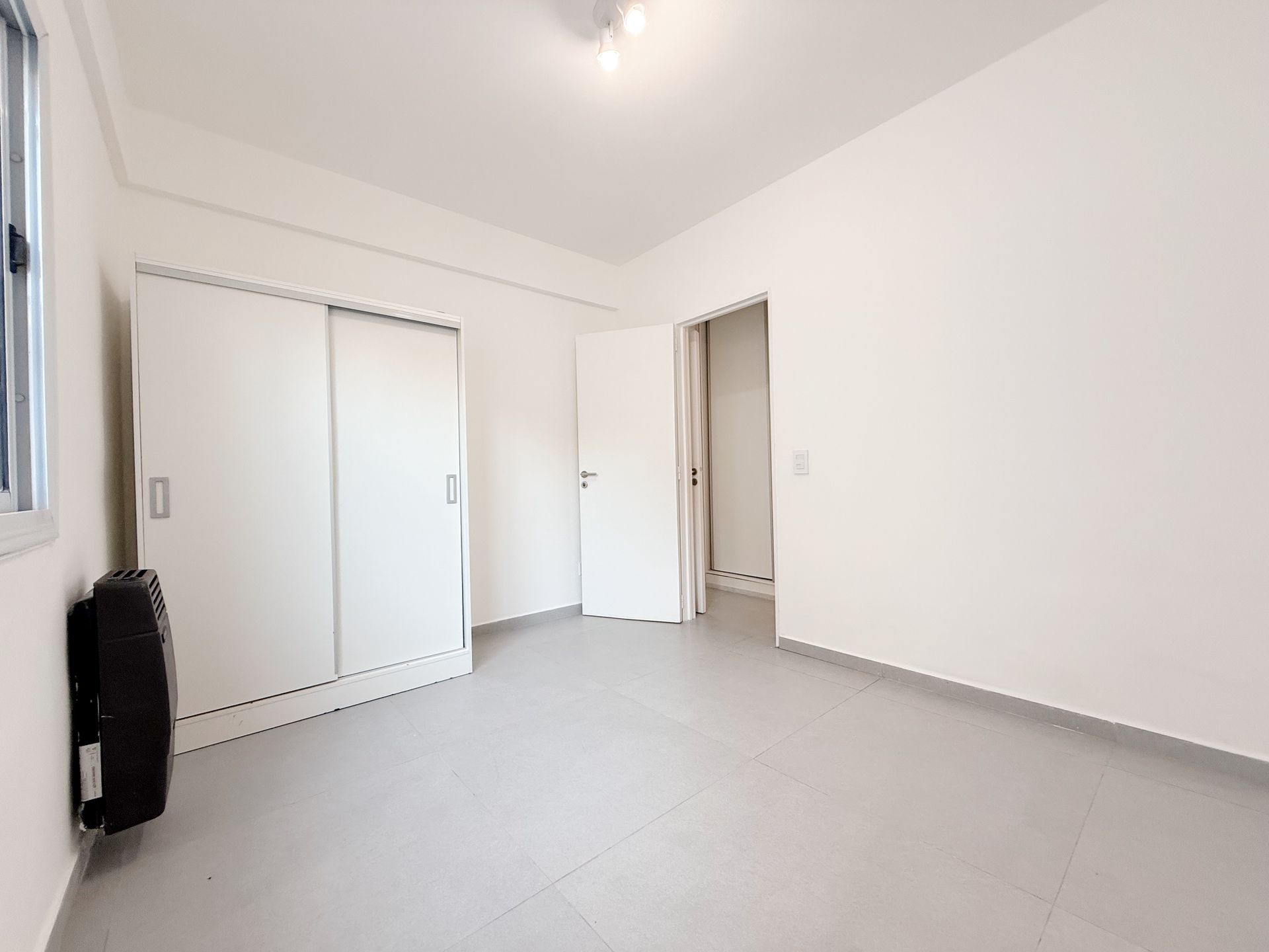 Venta Dpto Recilado 2 Amb. con Patio en La Lucila!