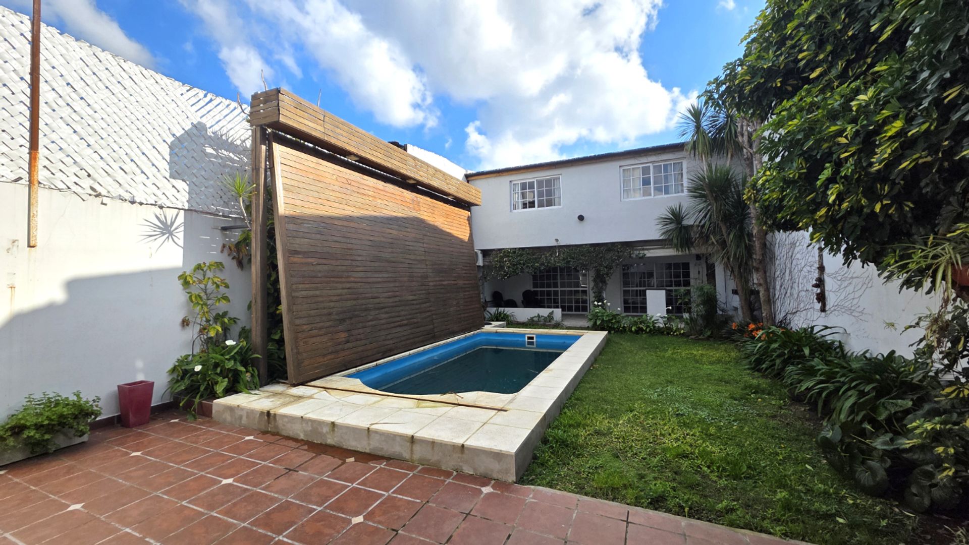Florida Oeste Casa Venta 5 Amb Cochera Y Pileta