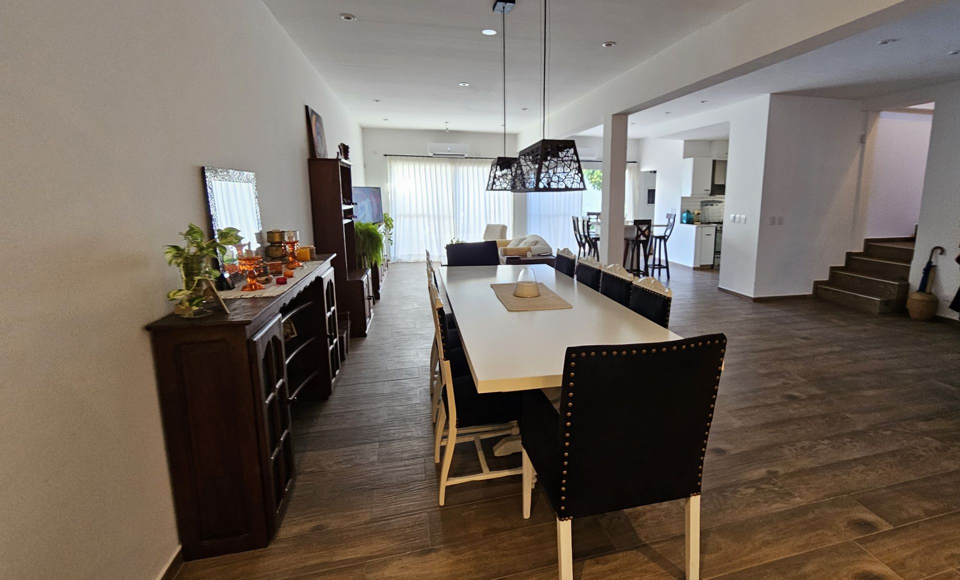 Florida Oeste Casa Venta 5 Amb Cochera Y Pileta