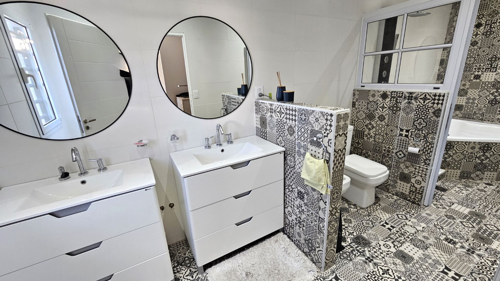 Florida Oeste Casa Venta 5 Amb Cochera Y Pileta