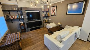 Florida Oeste Casa Venta 5 Amb Cochera Y Pileta