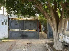 Venta Ph 2 amb con cochera y Patio
