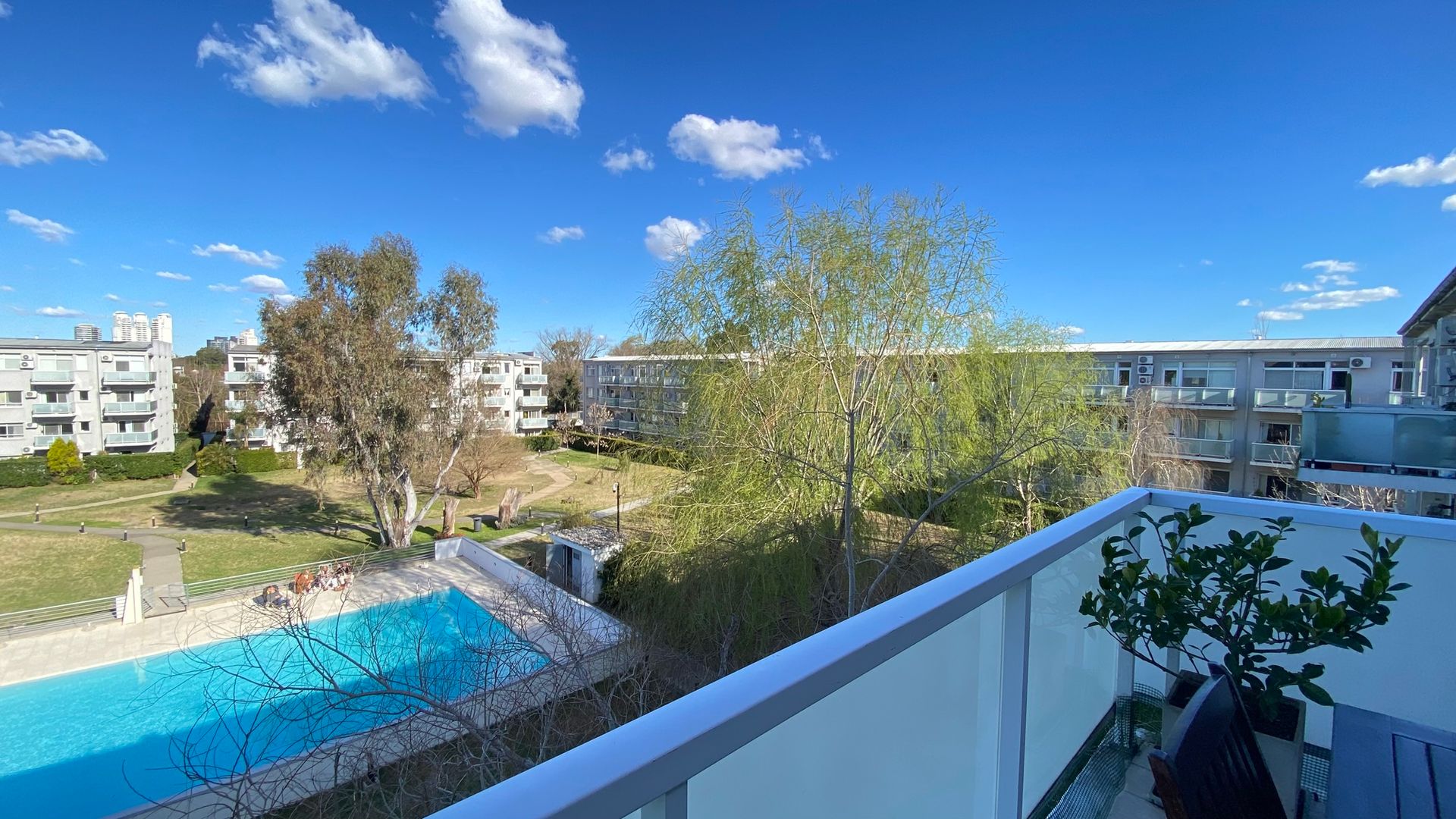 Apartment 4 rooms for rent La Mora Tigre