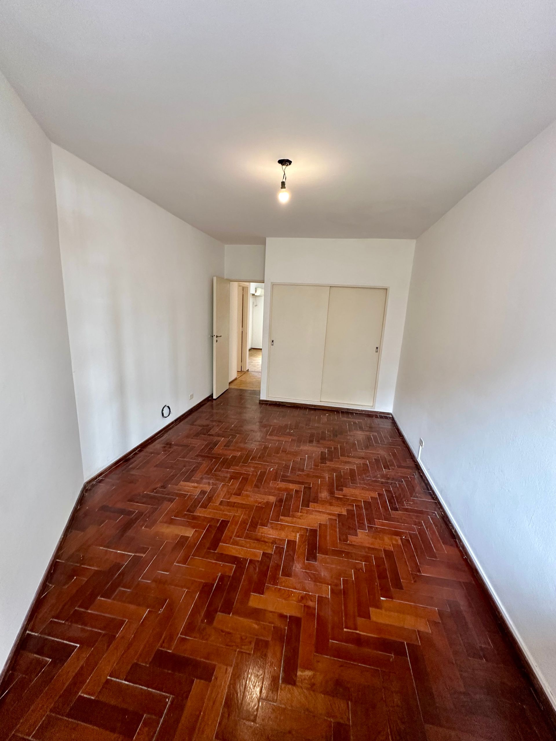 Apartment 2 Rooms with Balcony and Terrace – Florida Este