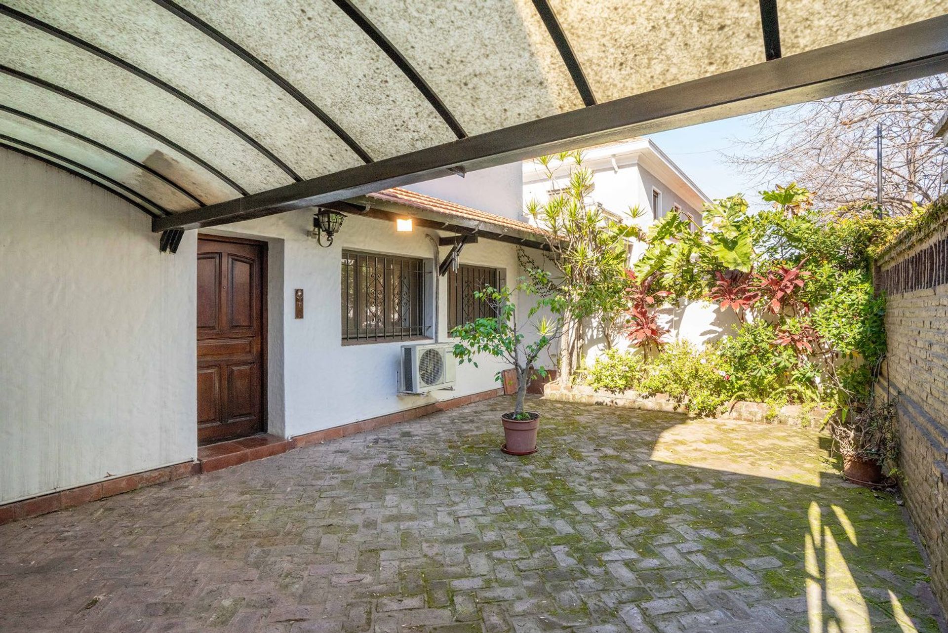 Casa 3 amb c/patio y cochera en venta en Florida