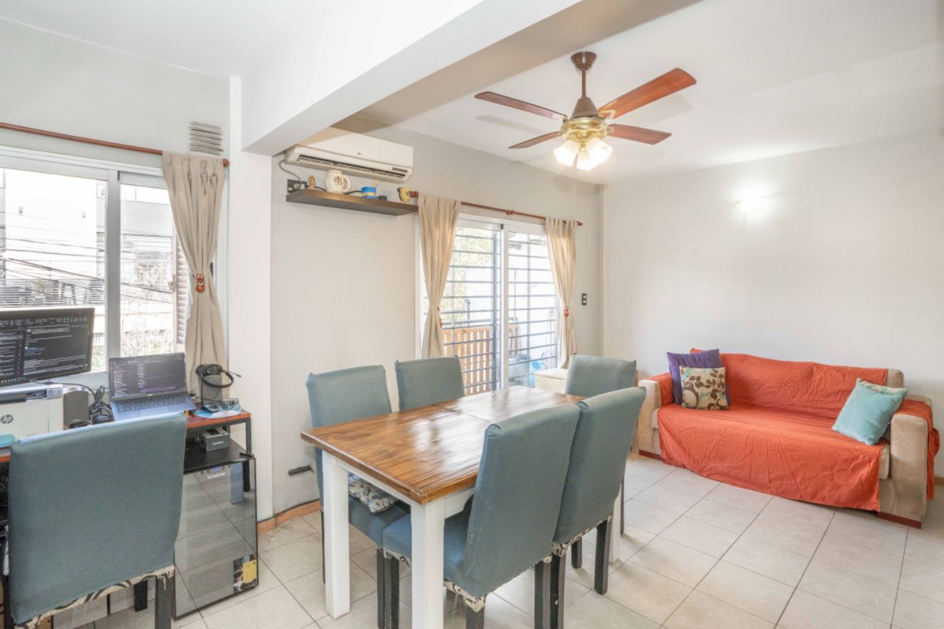 Departamento 2 ambientes c/balcon en venta Munro