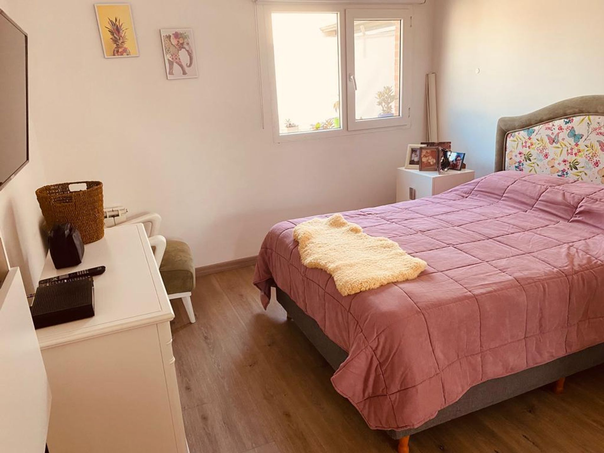 Venta departamento en San Isidro Central. Permuta